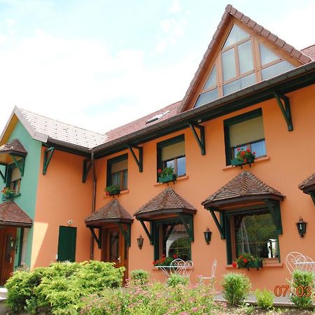 L'Auberge Des Gourmets Hotel Restaurant Le Vaudioux 外观 照片